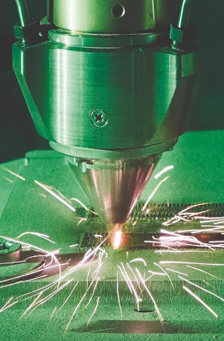 结合激光熔覆的生产效率以及 L-PBF 的结构精度目标， Fraunhofer开启EHLA 3D新时代！